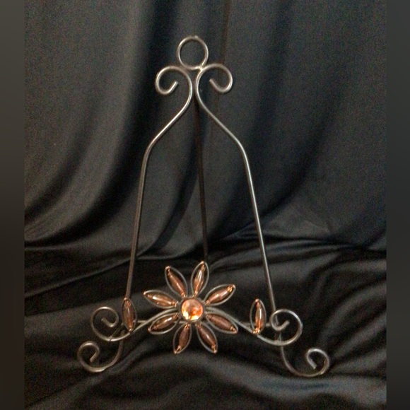 Metal Easel & note/napkin holder with rust colored beads - Picture 3 of 4